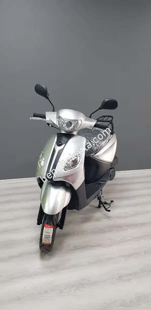 APEC PS5 125'Cc Benzinli Scooter
