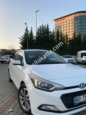 i20