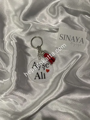 İsimli anahtarlık